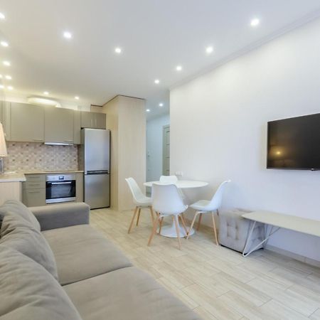 Petrovdom Apartments 3-143 In Rc Central Park, 7 John Mccain Street Kiev Esterno foto