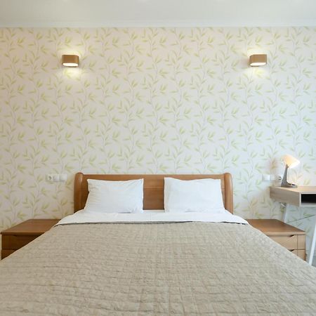 Petrovdom Apartments 3-143 In Rc Central Park, 7 John Mccain Street Kiev Esterno foto