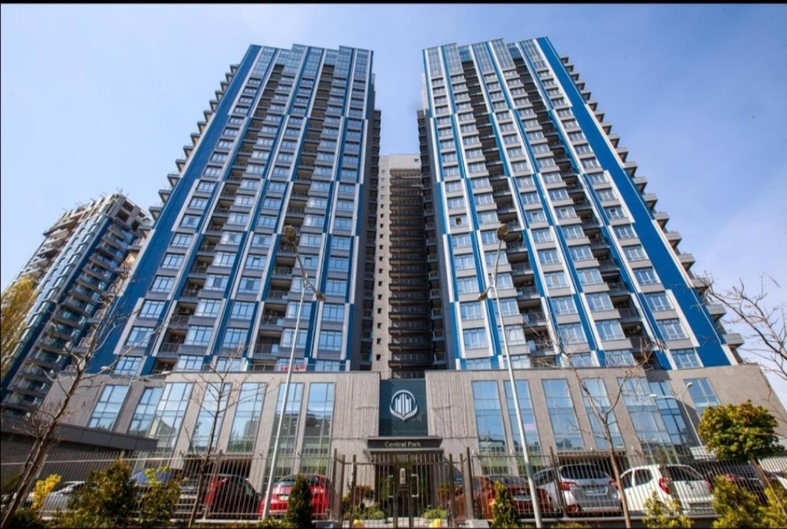Petrovdom Apartments 3-143 In Rc Central Park, 7 John Mccain Street Kiev Esterno foto
