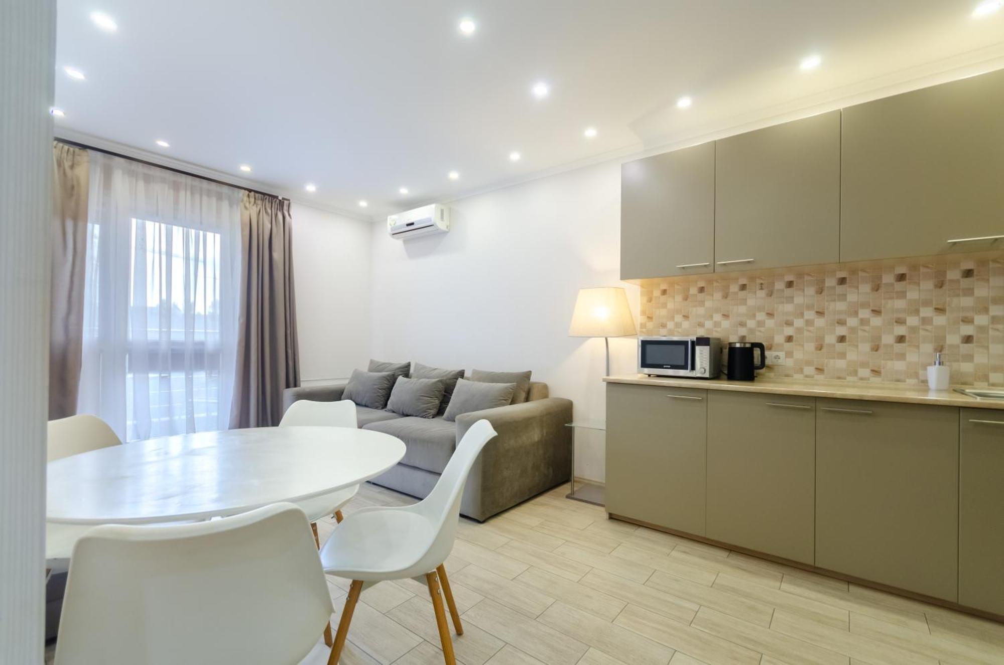Petrovdom Apartments 3-143 In Rc Central Park, 7 John Mccain Street Kiev Esterno foto